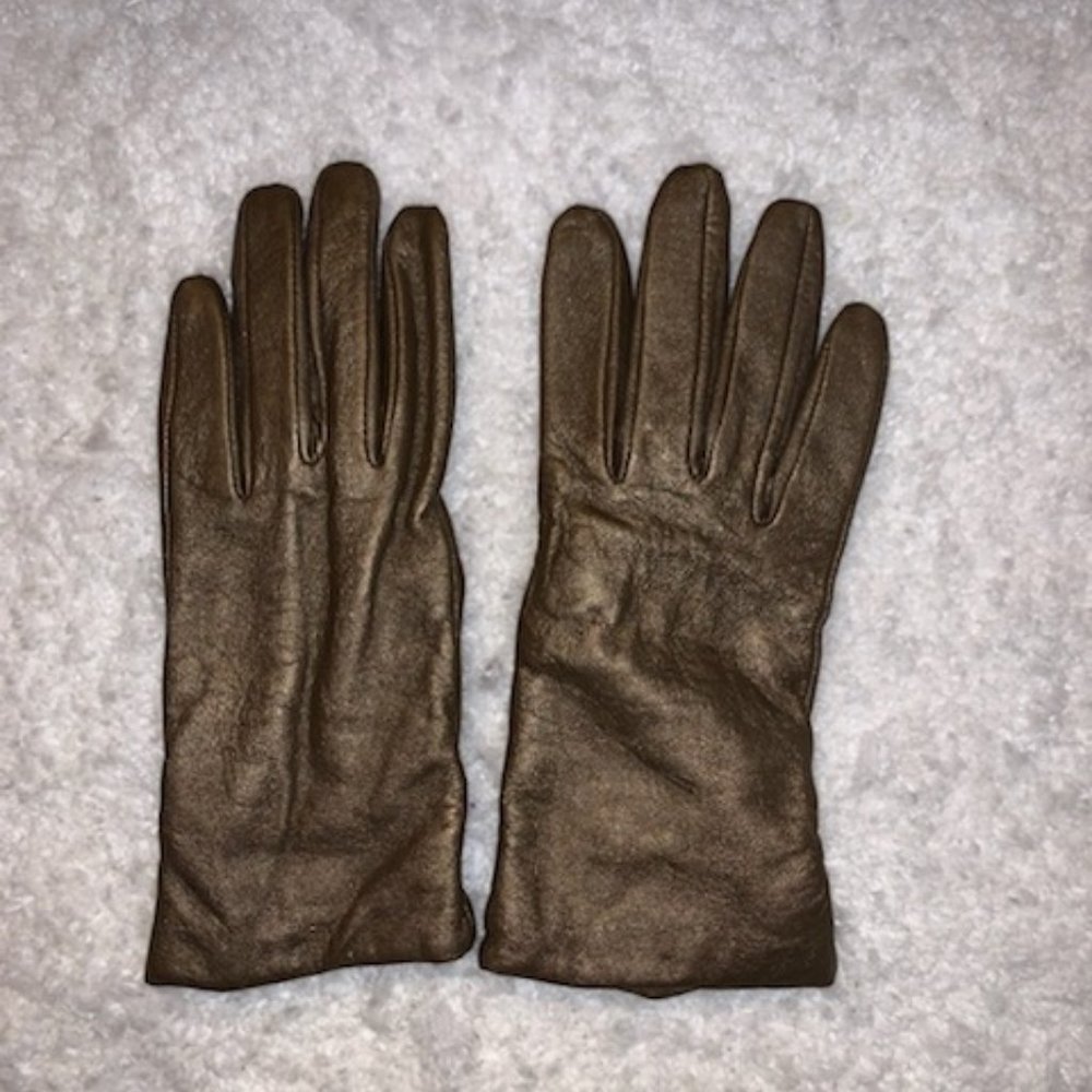 Gold, metallic leather gloves